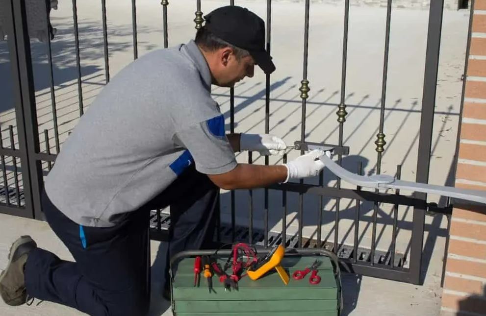 Modern high-quality automated gate system installed by Blue Line Garage Door Repair in Columbus, Ohio