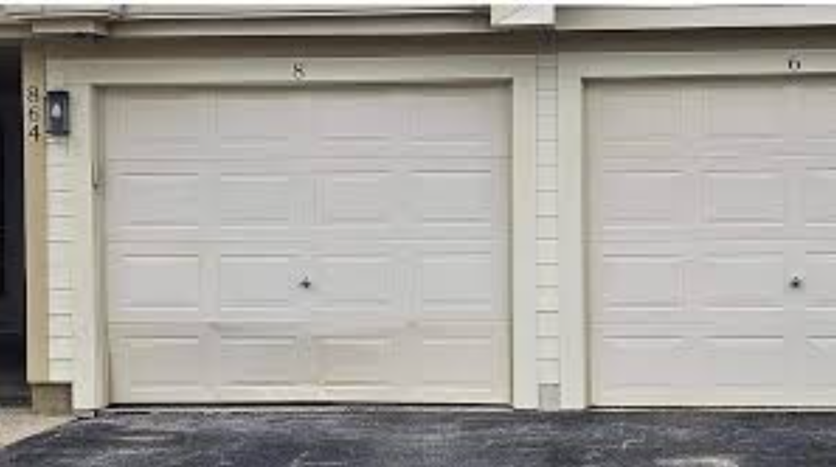Expert Garage Door Panel Replacement in Pataskala OH 43062